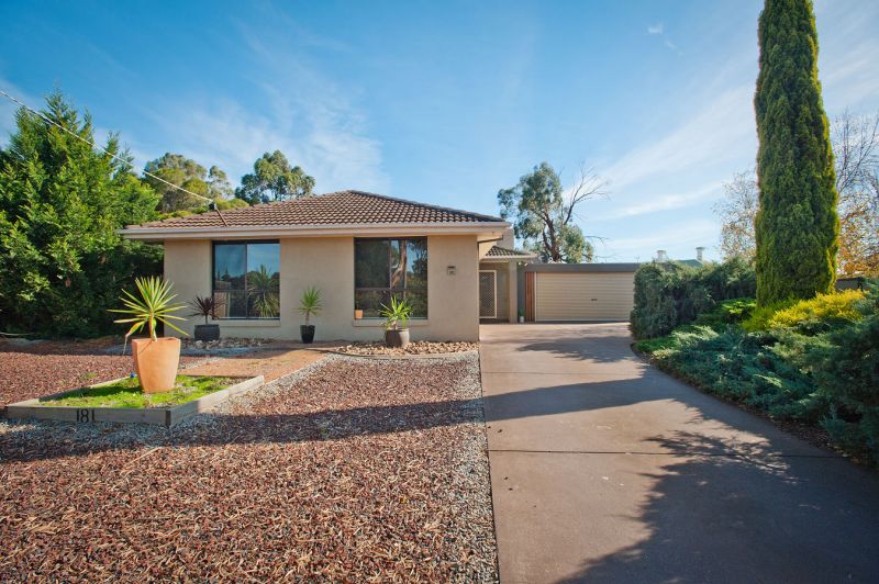 181 Gisborne Road, Bacchus Marsh - Thumbnail 3