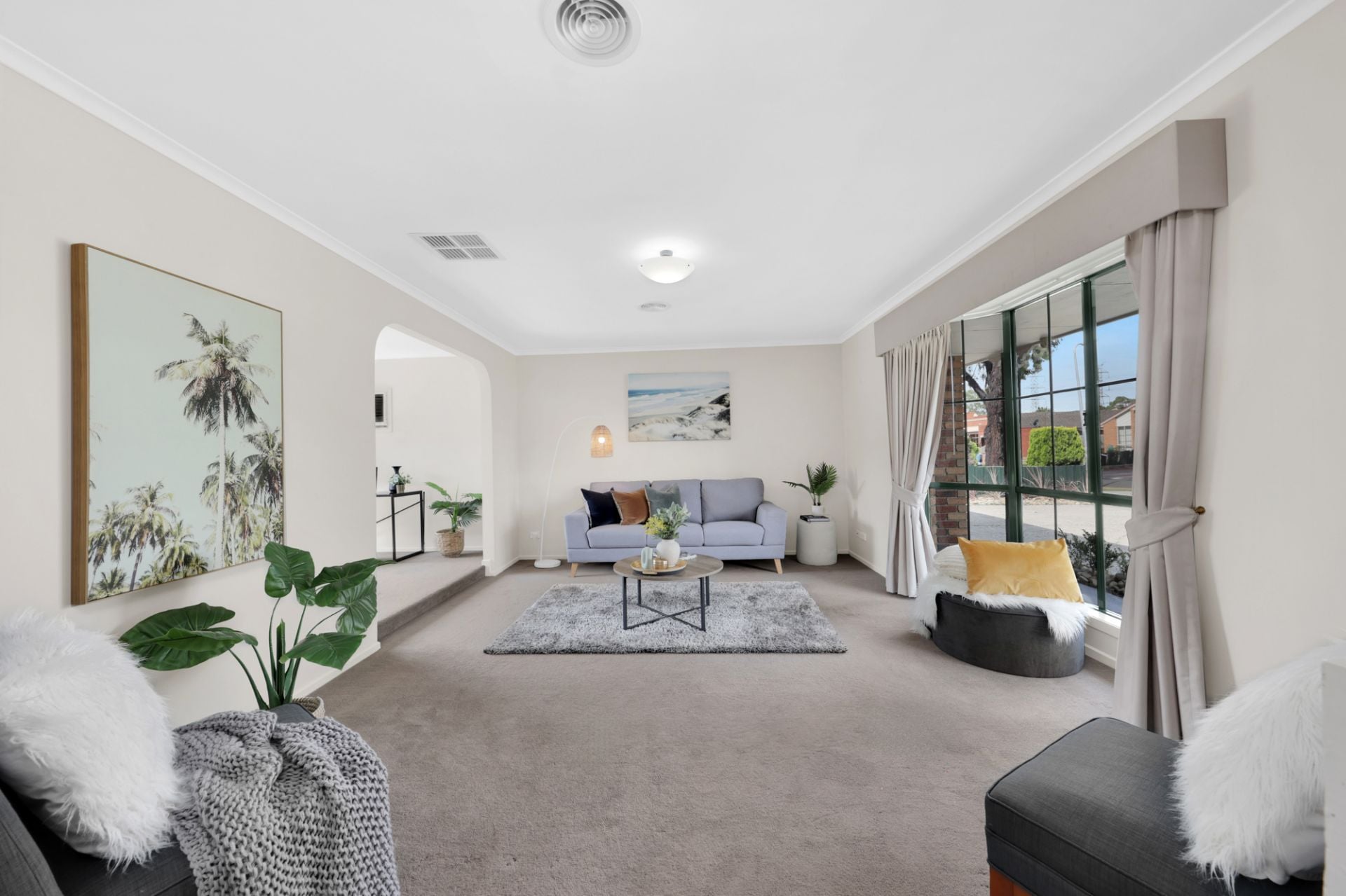 Spacious Family Living Close To Westfield & Station