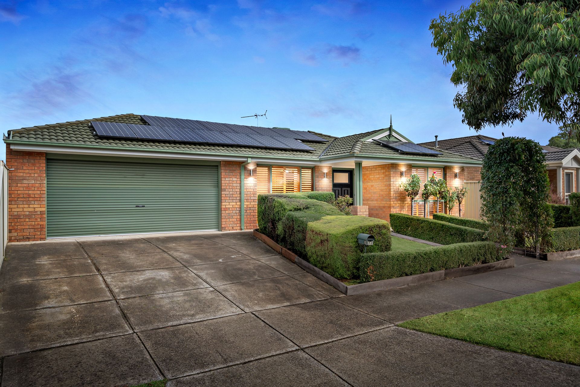 Real Estate For Sale 55 Oakbank Boulevard Whittlesea , VIC