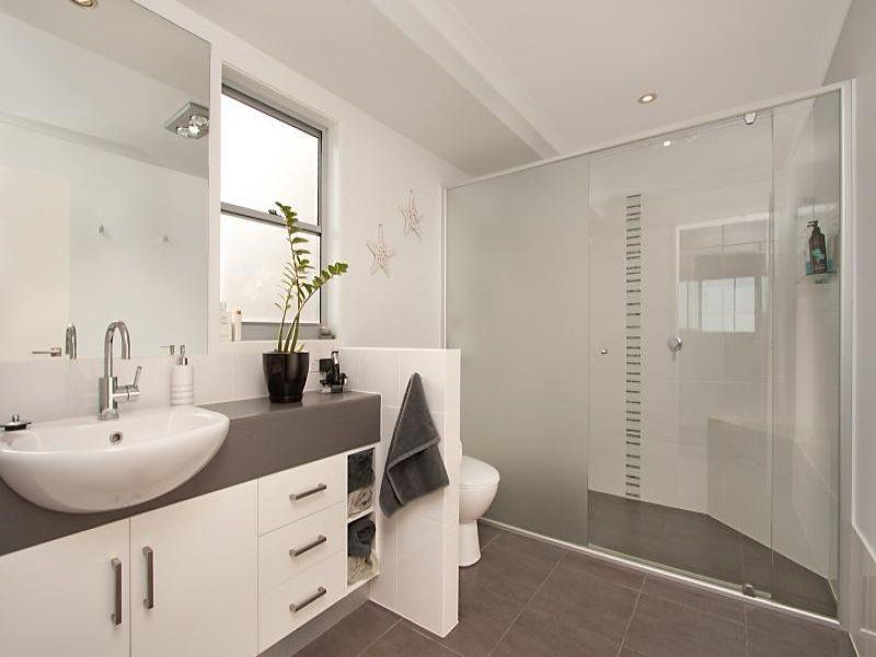 7 Mariners Crescent BANORA POINT NSW, Banora Point - Thumbnail 8