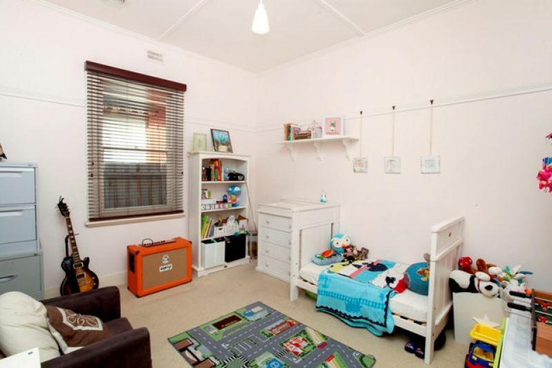 79 Summerhill Road, Footscray - Thumbnail 8