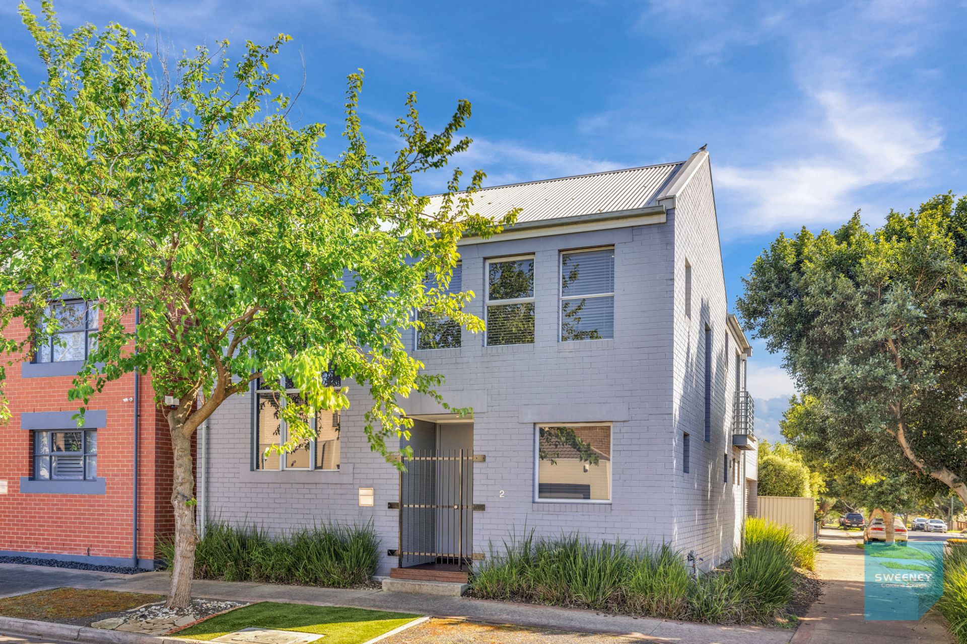 2 Beacon Lane, Caroline Springs - Thumbnail 2