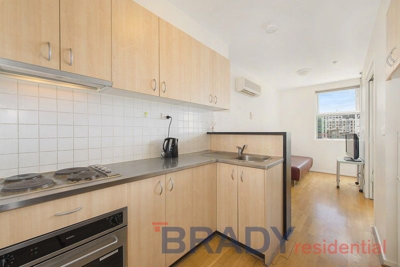 873/488 Swanston Street CARLTON VIC, Carlton - Thumbnail 2
