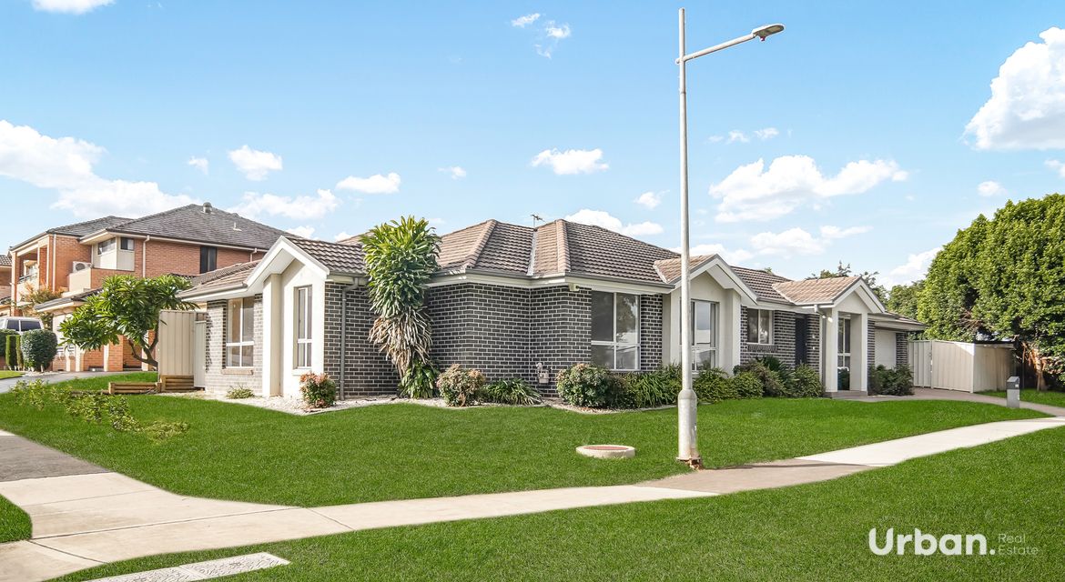 Middleton Grange 1 Broadbent Avenue