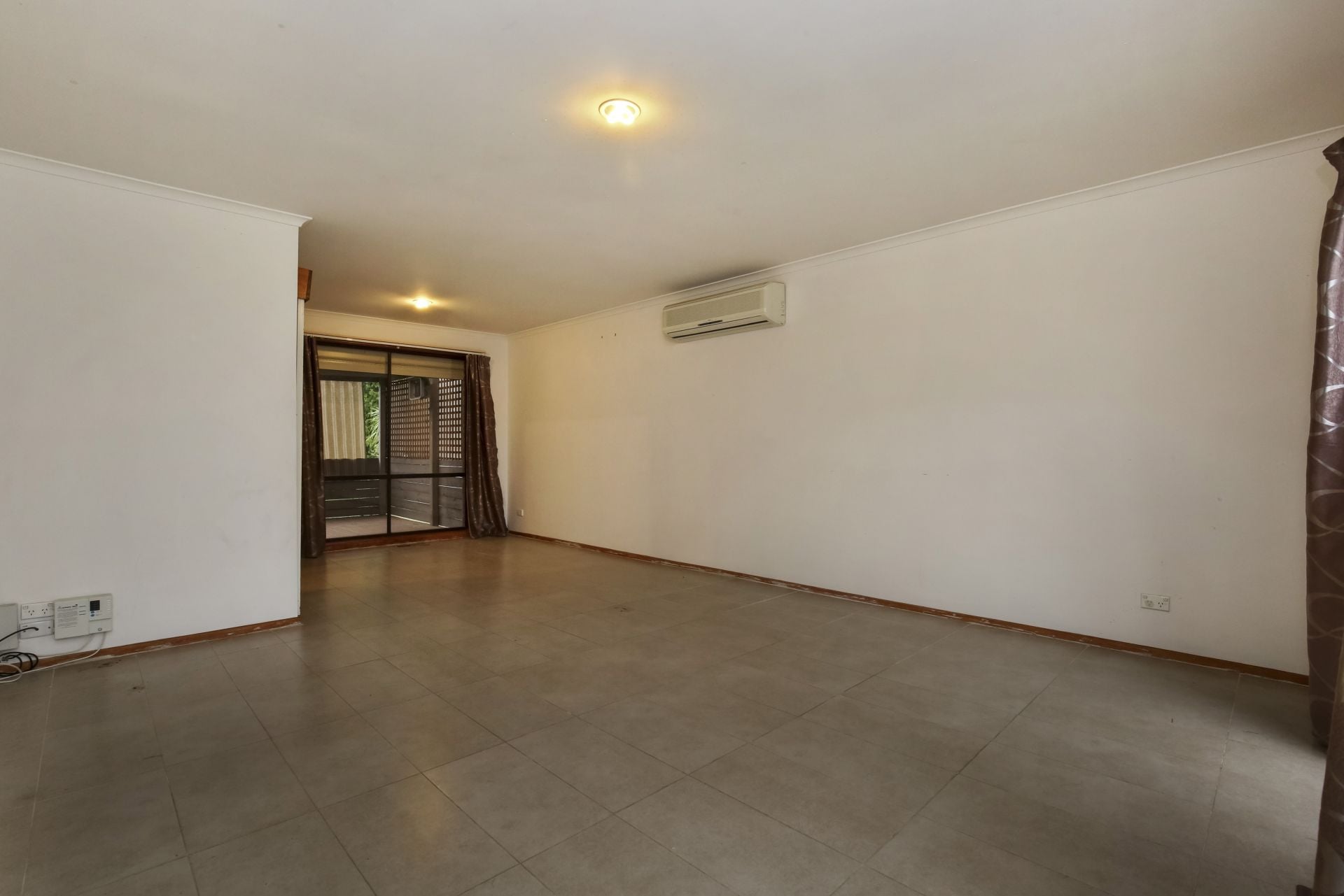 Family Living In Blue Chip Locale