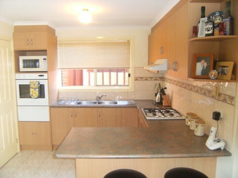 34 Vine Court, Hillside - Thumbnail 3