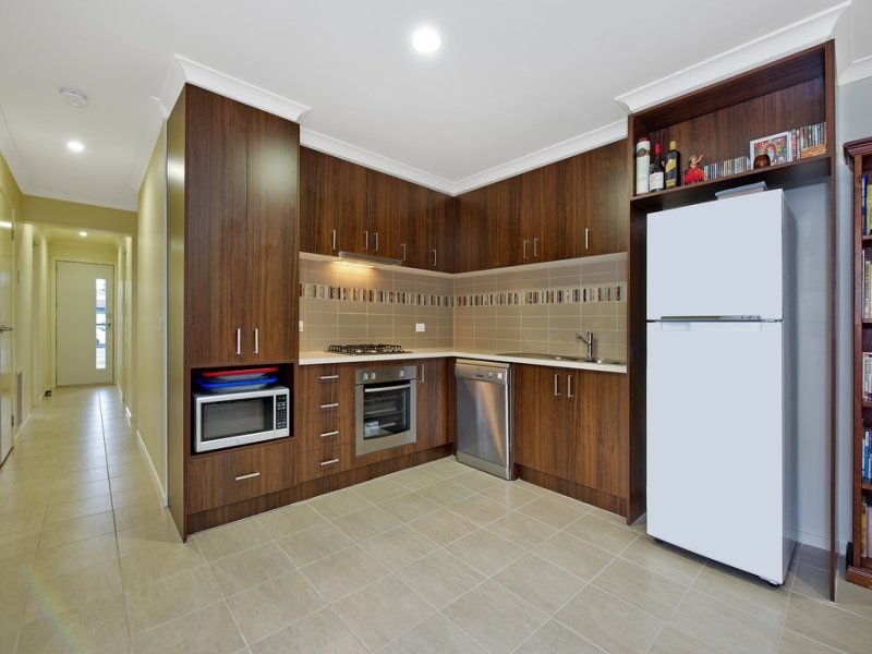 781 Edgars Road EPPING, Epping - Thumbnail 4