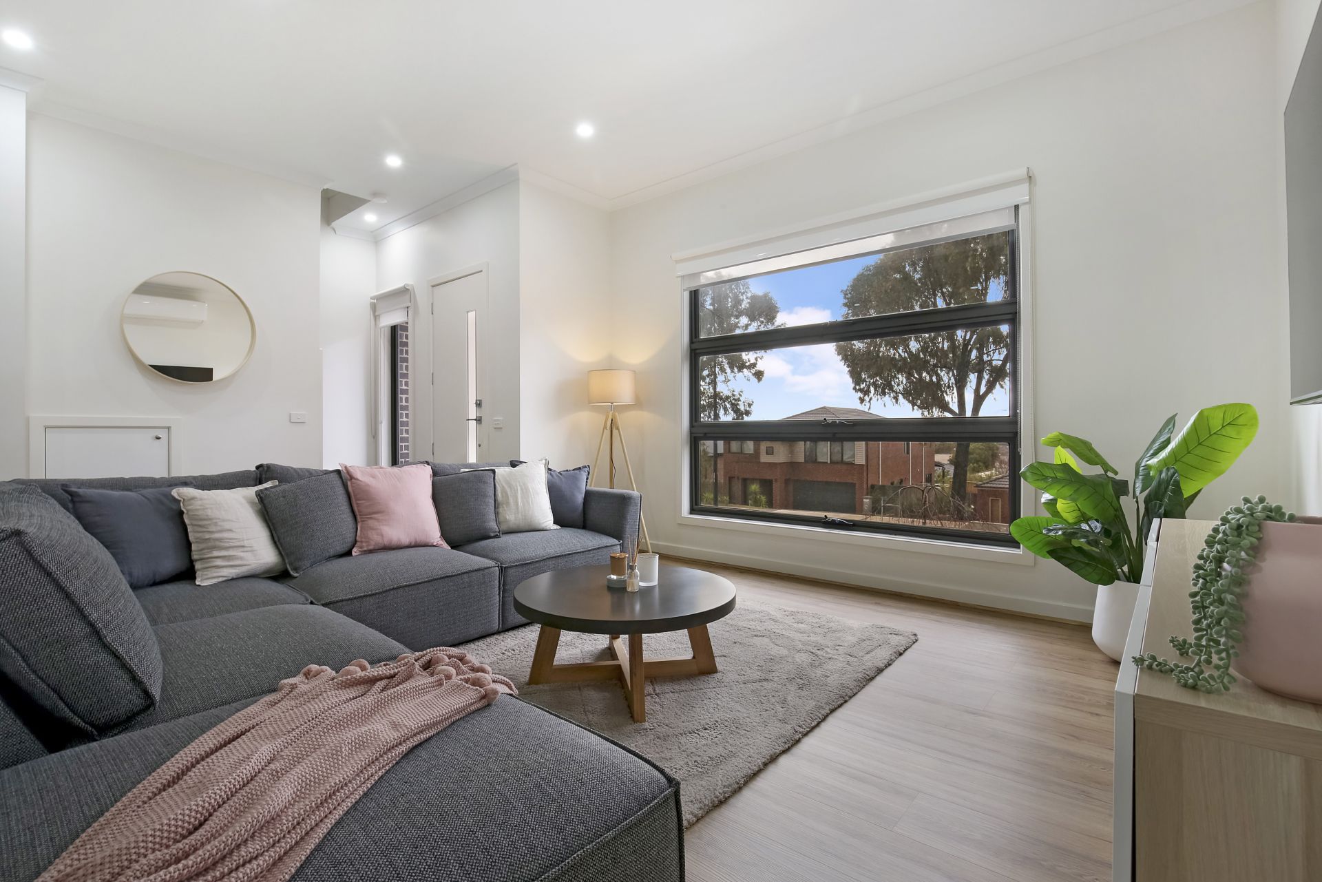 BRAND NEW, WONDERFUL 2 BEDROOM TOWNHOUSE