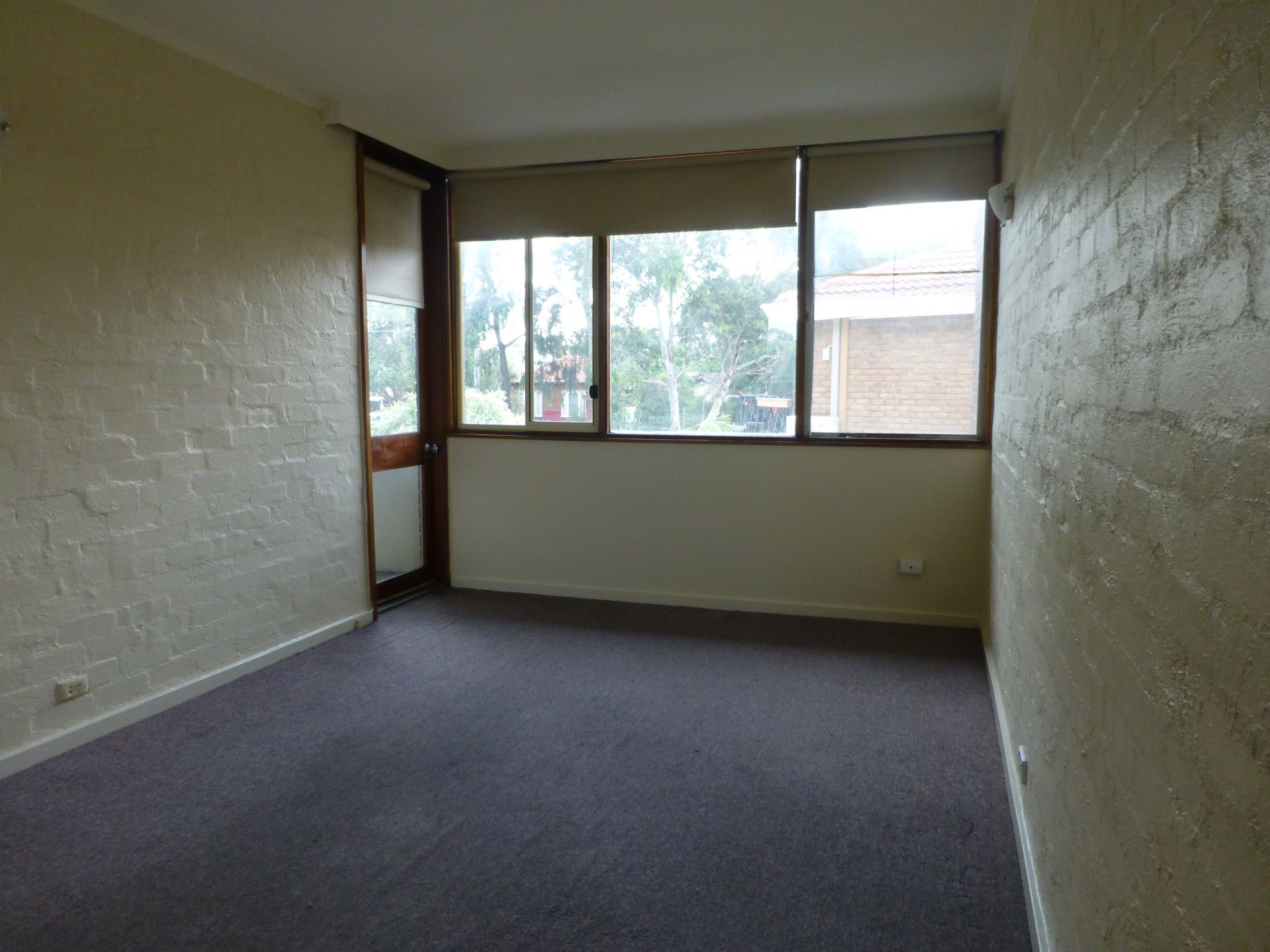 One Bedroom Apartment in a Quaint Corner of Thornbury.