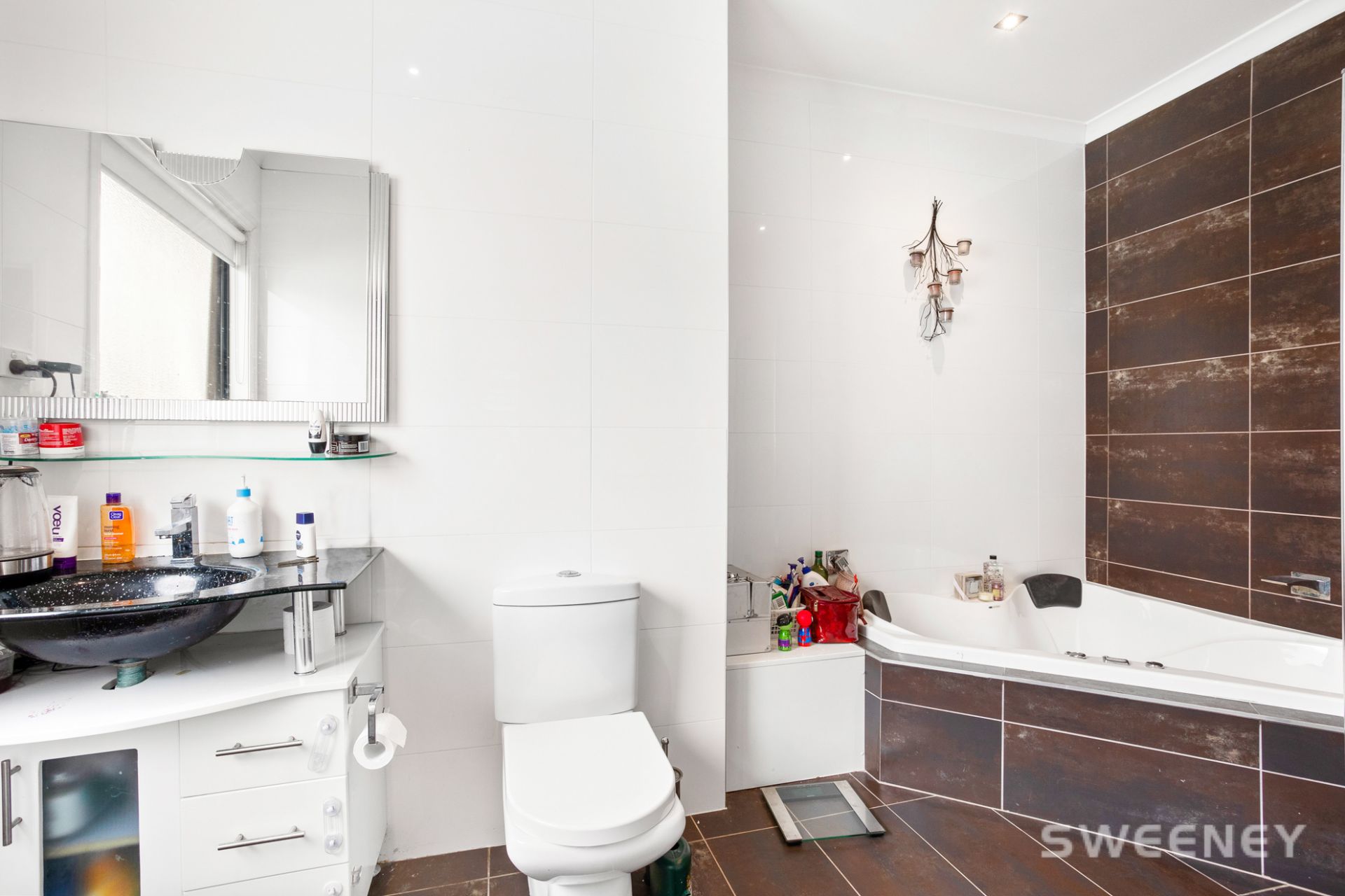 8A The Broadway, Altona North - Thumbnail 8