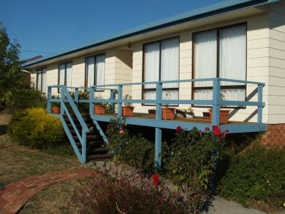 3
 
 
 
  
 
 
 2
 
 
 
  
 
 
 1
 
 
 
 
 
 
 
 2 Duff Drive, SHEFFIELD TAS 7306, Sheffield - Thumbnail 2