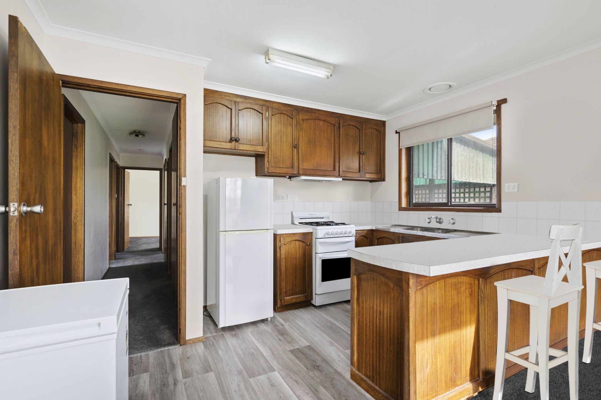 27 Whitelaw Avenue, Delacombe, Delacombe - Thumbnail 5