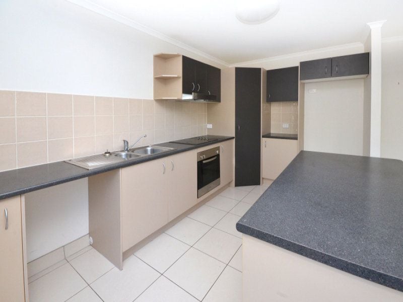 2/12 Ridge Road MAROOCHYDORE QLD, Maroochydore - Thumbnail 3