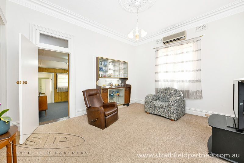 39 Stanley Street, Burwood, Burwood - Thumbnail 6
