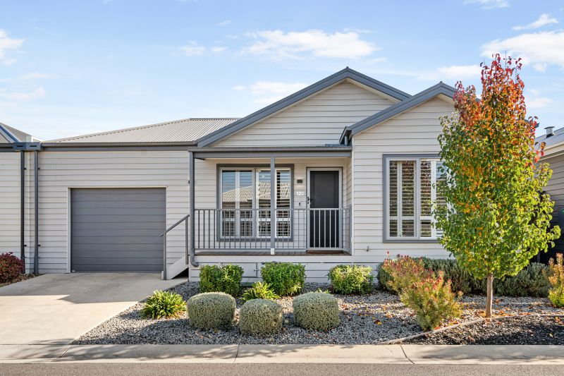 Sweeney Caroline Springs Sweeney Estate Agents