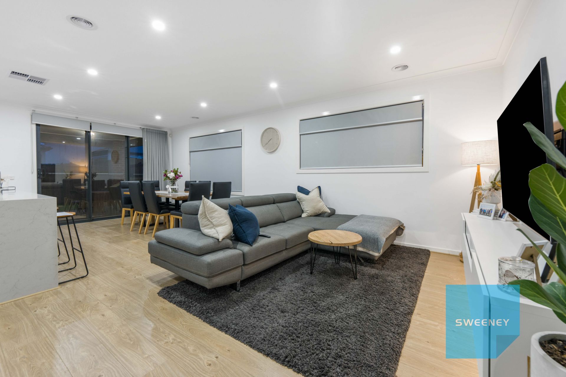 16 Journey Drive, Fraser Rise - Thumbnail 7