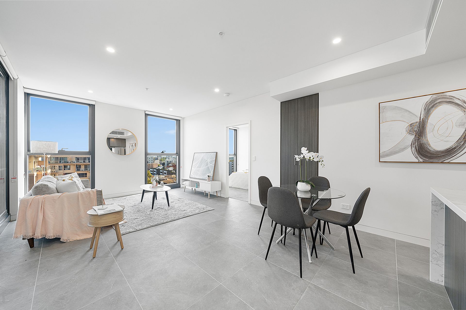 1106/7 Nipper Street, Homebush, Homebush - Thumbnail 2