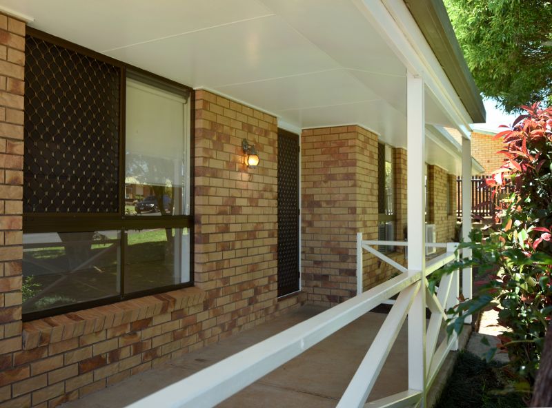27 Banksia Street, Newtown QLD, Newtown - Thumbnail 2