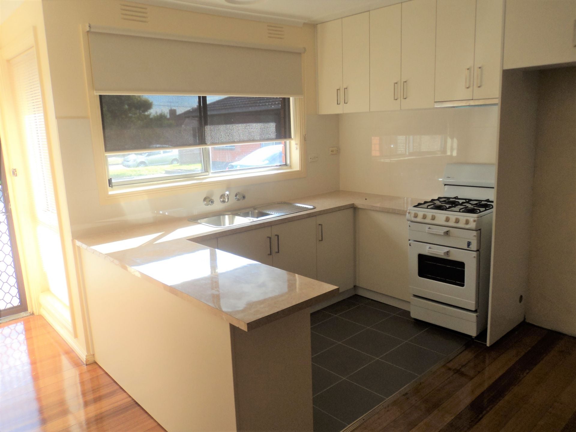 2 BEDROOM DELIGHT.