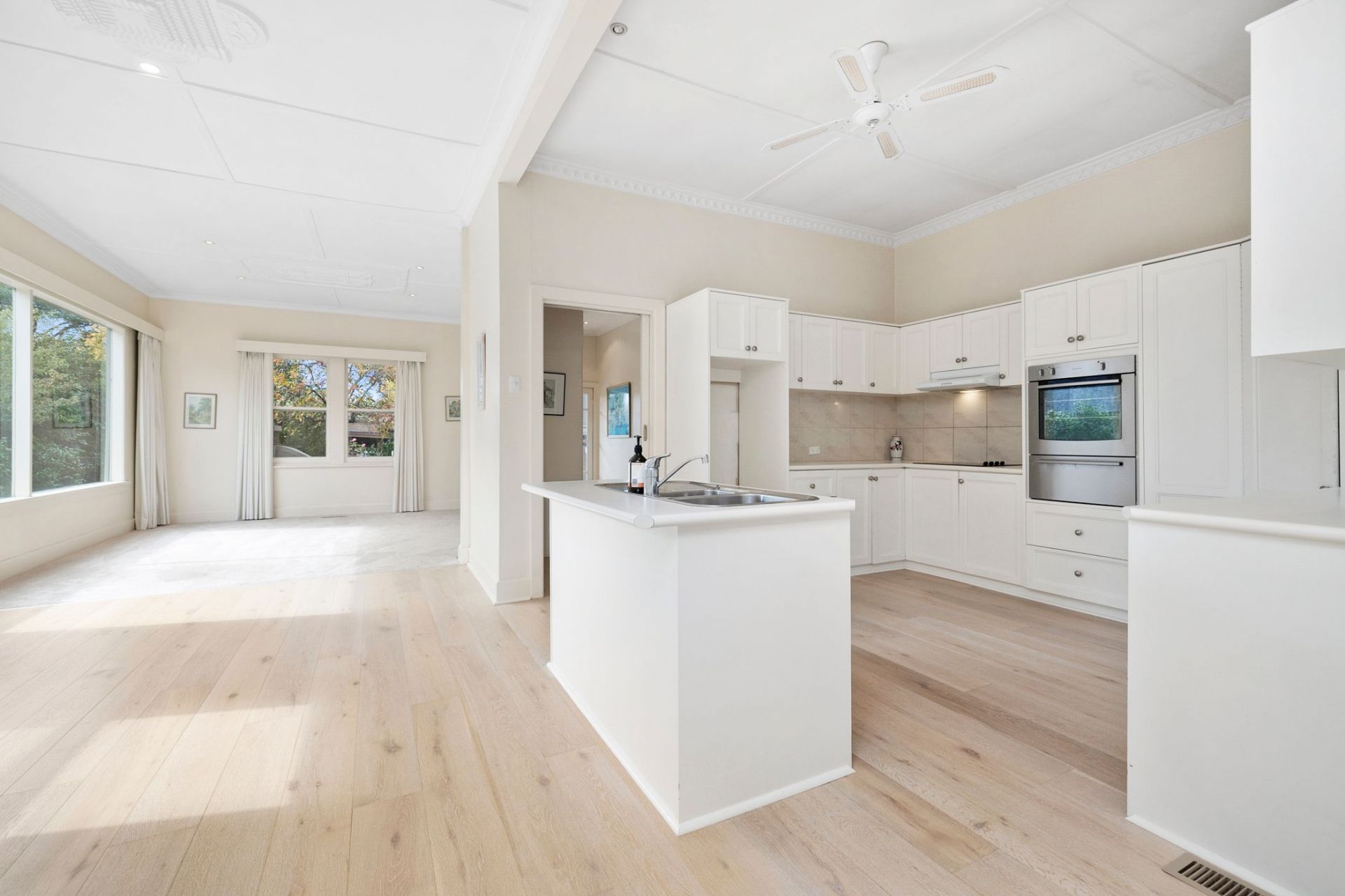 9 Crocker Street Lake Wendouree VIC, Lake Wendouree - Thumbnail 5