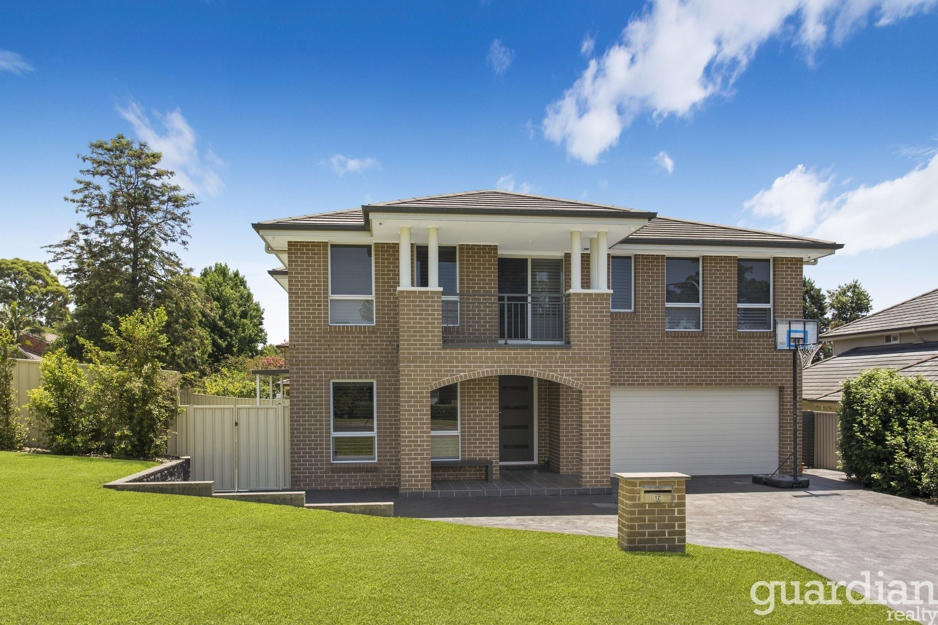 12 Ashmead Avenue Castle Hill NSW, Castle Hill - Thumbnail 2
