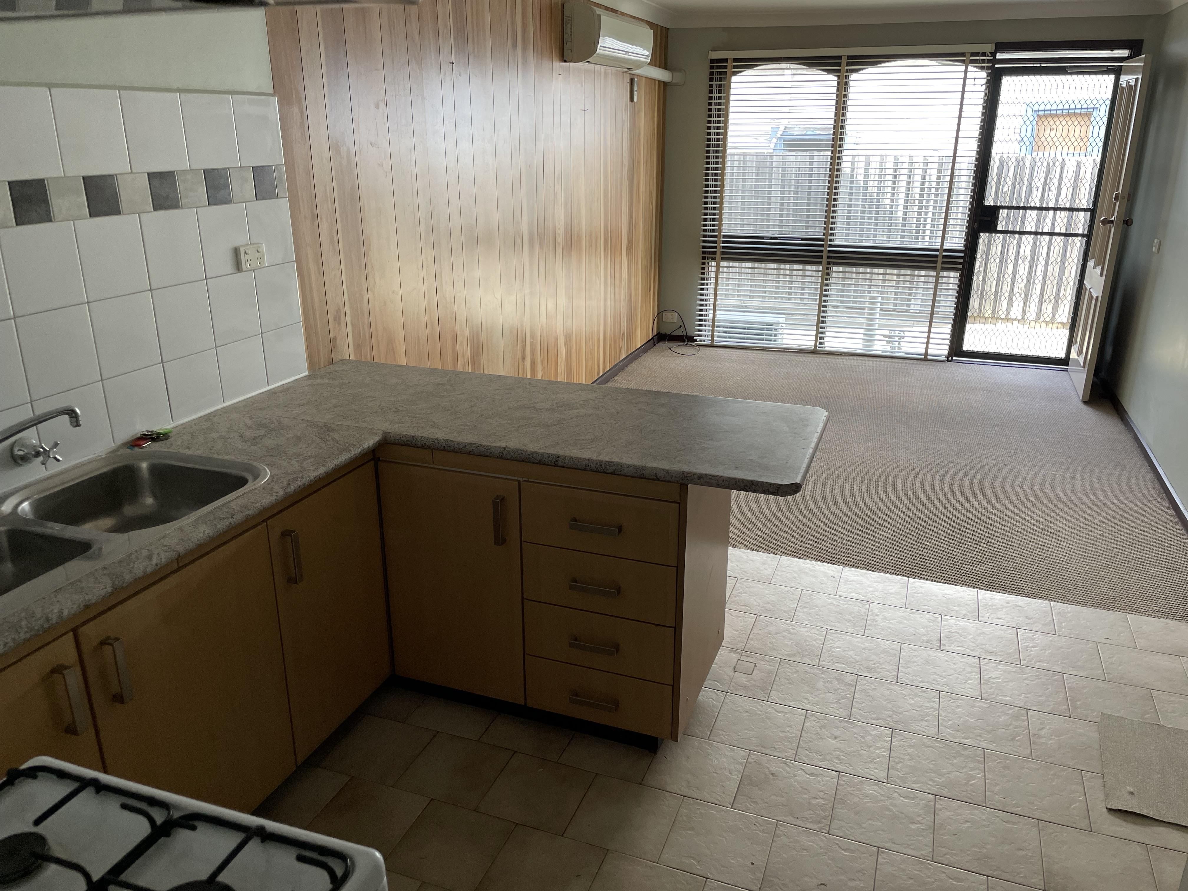 2/3 Lorne Street Yarraville VIC, Yarraville - Thumbnail 4