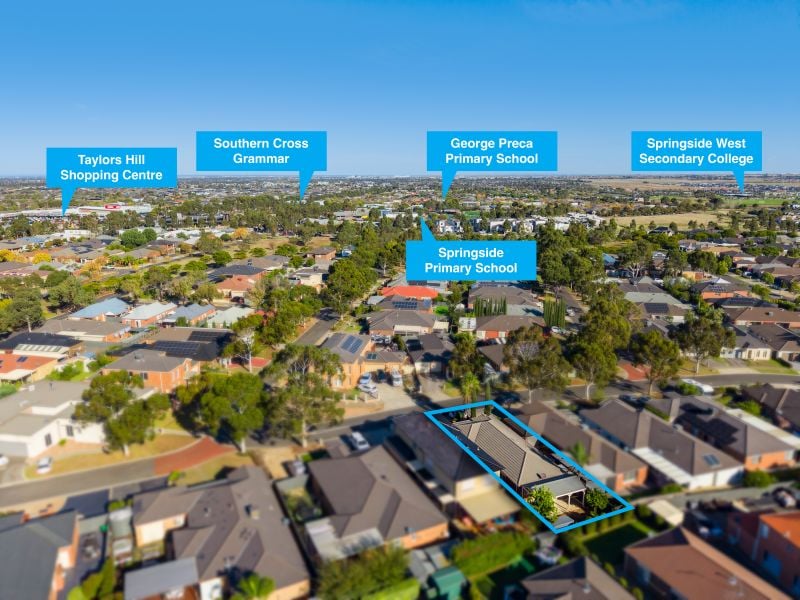 11 Pro Hart Way, Caroline Springs
