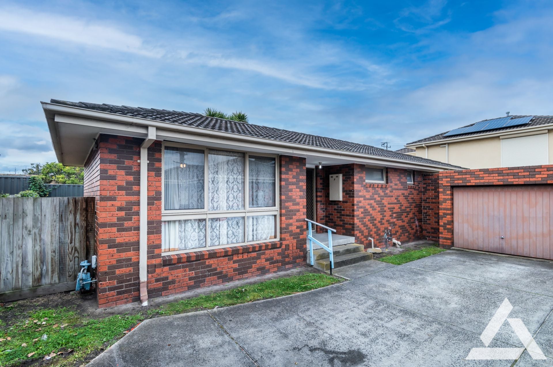 2/843 Heatherton Road Springvale