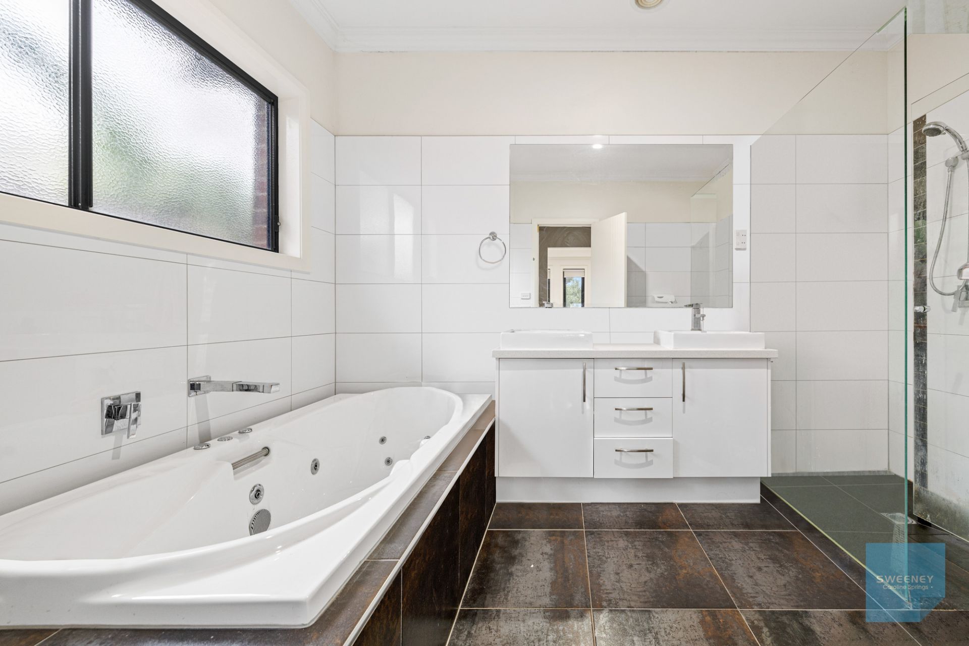 10 Highfield Road, Cairnlea - Thumbnail 8