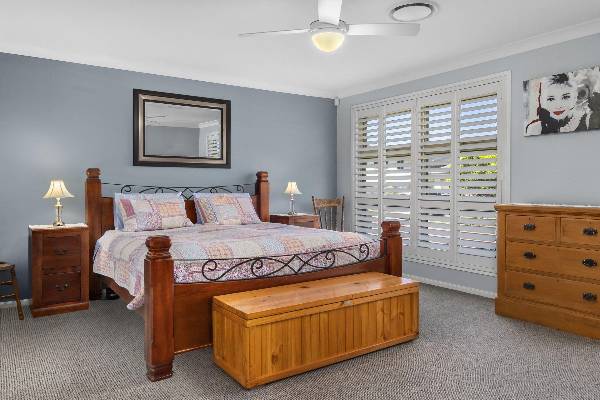 Real Estate For Sale 11 Bayview Avenue Haywards Bay , NSW