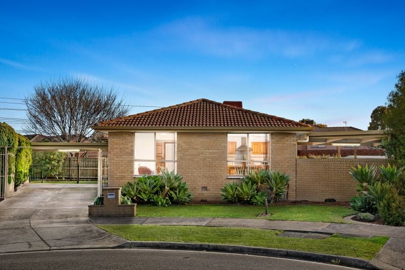 1 Pearl Court, Mill Park