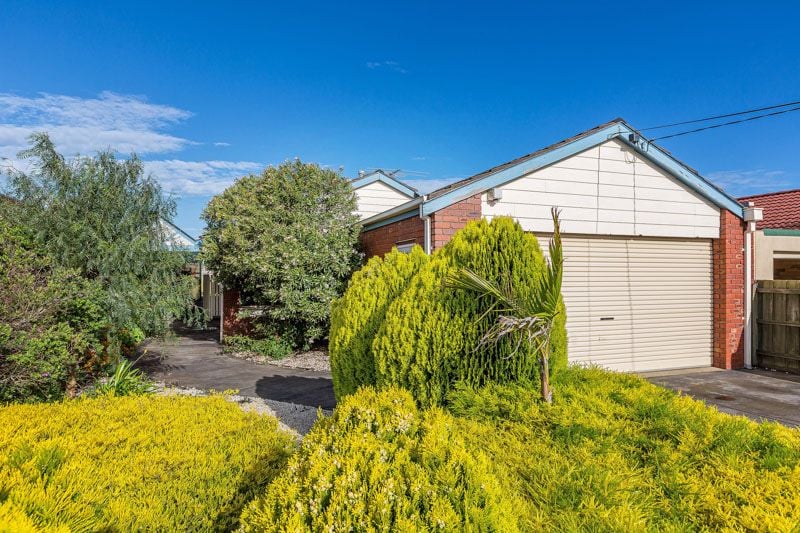1 Brennan Court, Altona Meadows - Thumbnail 2