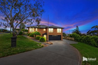 13 Winspears Road, East Devonport, East Devonport - Thumbnail 2