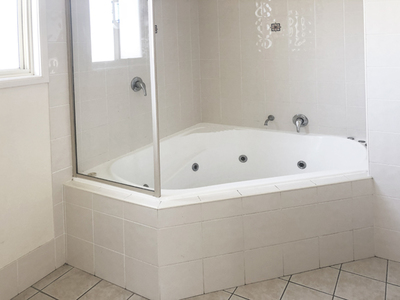 WATERFRONT HOLIDAY PARK - CENTRAL COAST