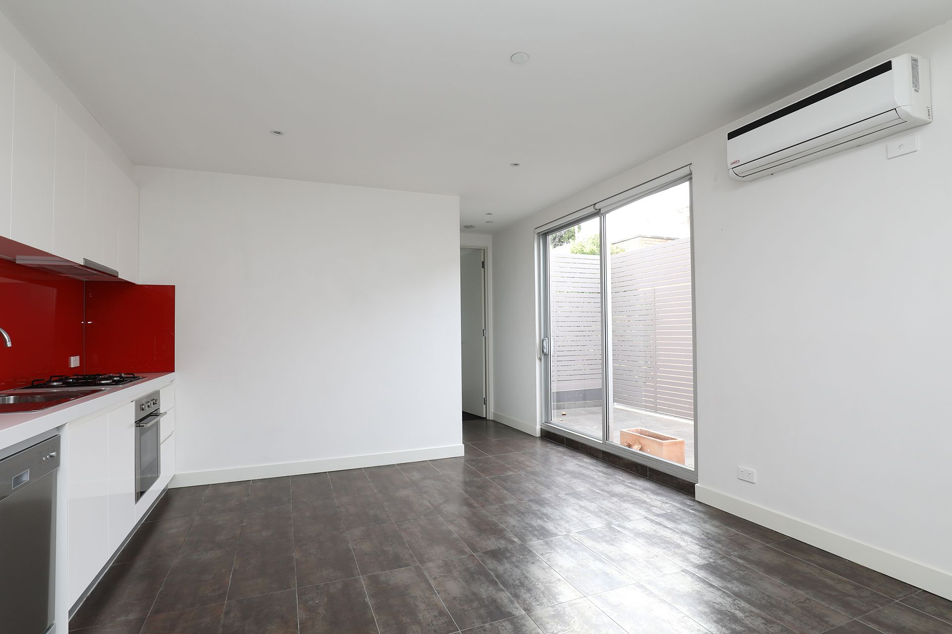 104/490 Dandenong Road, Caulfield North - Thumbnail 4