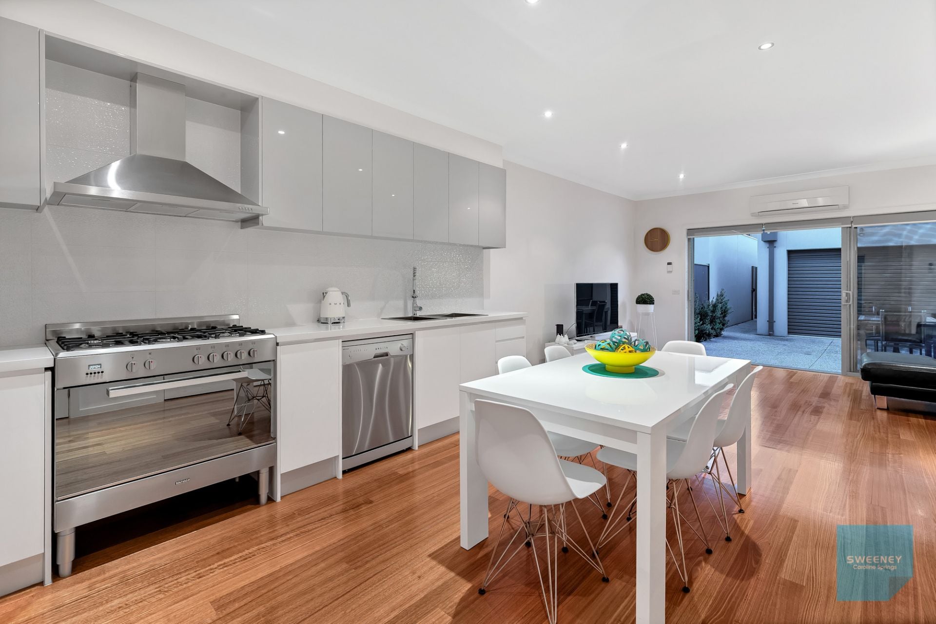 42 Bursaria Drive, Caroline Springs - Thumbnail 6