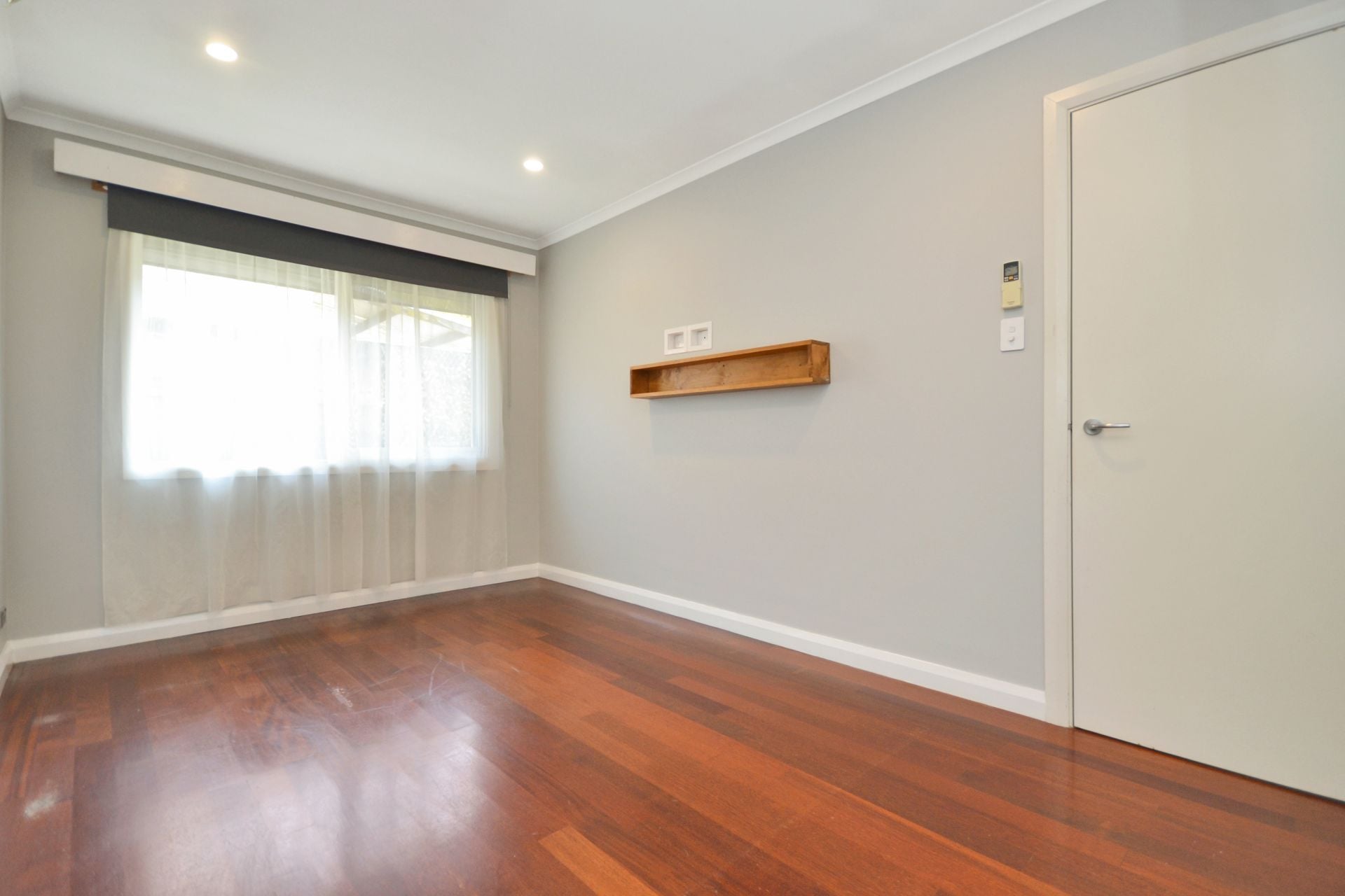 STYLISH & MODERN, LOW MAINTENANCE LIVING