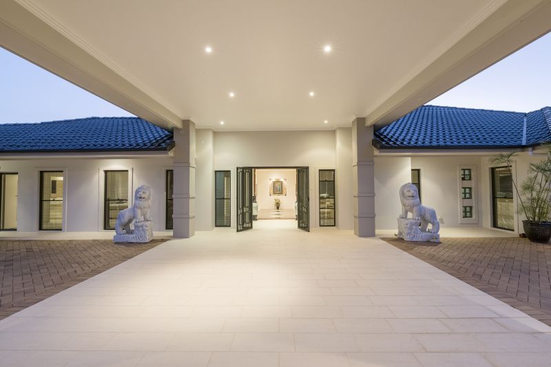 Real Estate For Sale 334 Bridgeman Road Bridgeman Downs , QLD