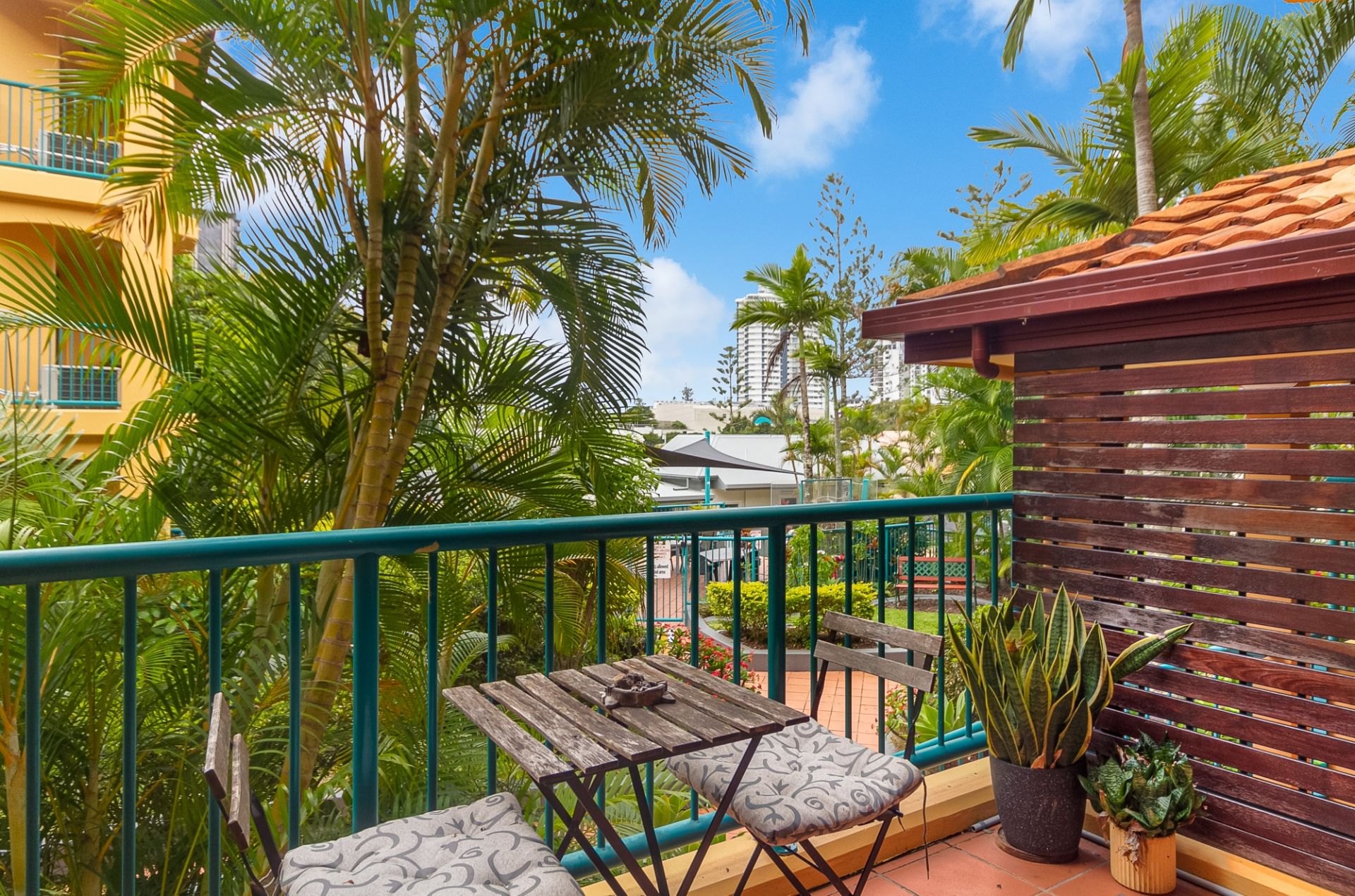 6/27-29 Dutton Street Coolangatta QLD, Coolangatta - Thumbnail 3