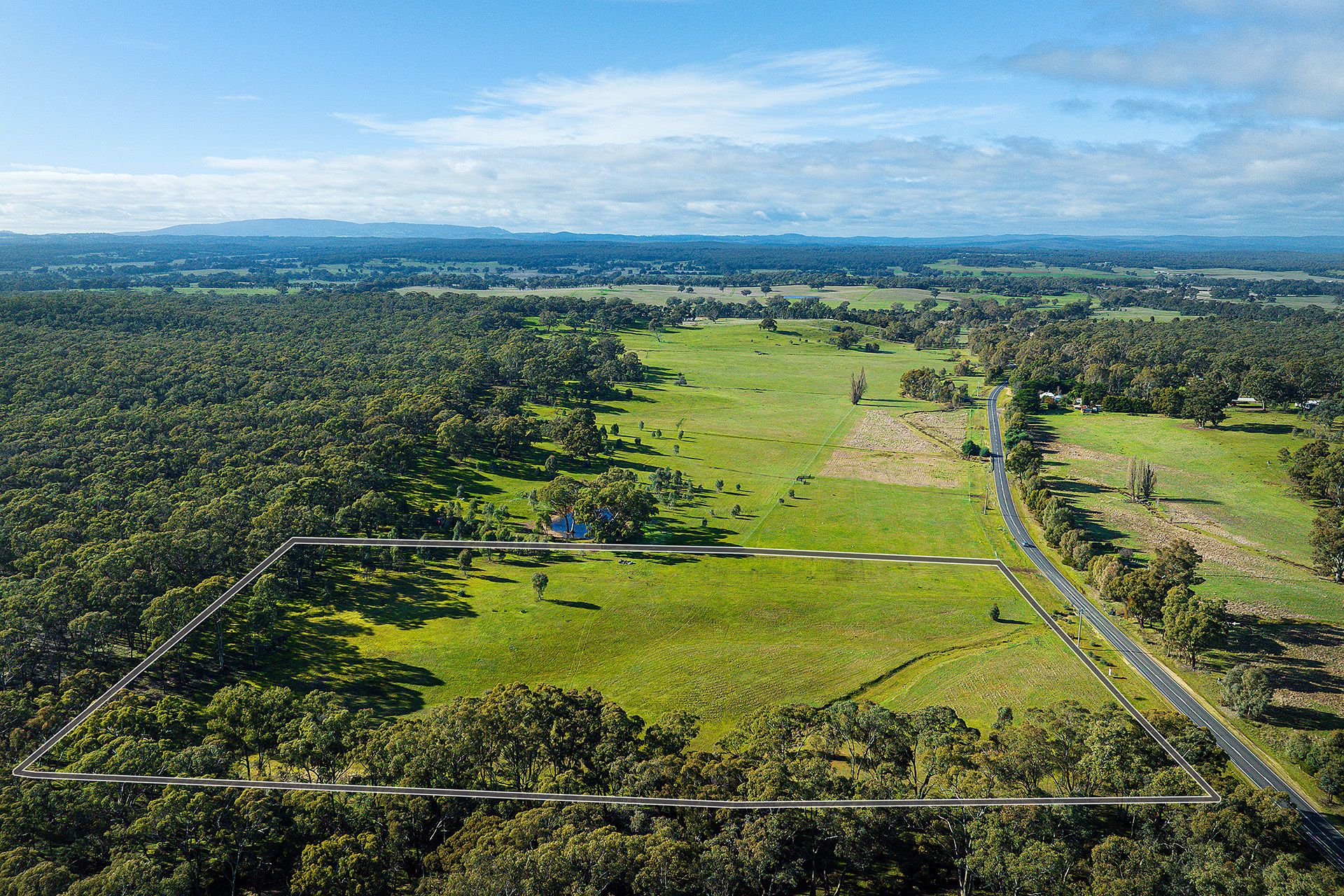 5 Adams Road, Harcourt - Thumbnail 4