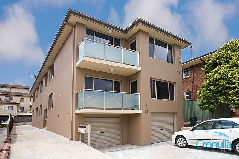 52 Nicholson Parade