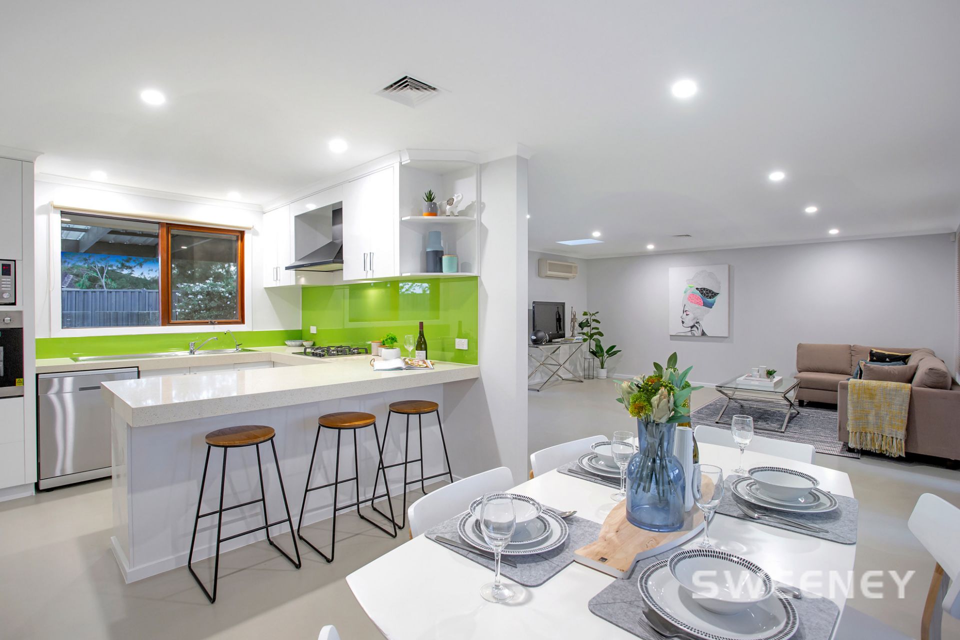 2 York Close, Altona Meadows - Thumbnail 3
