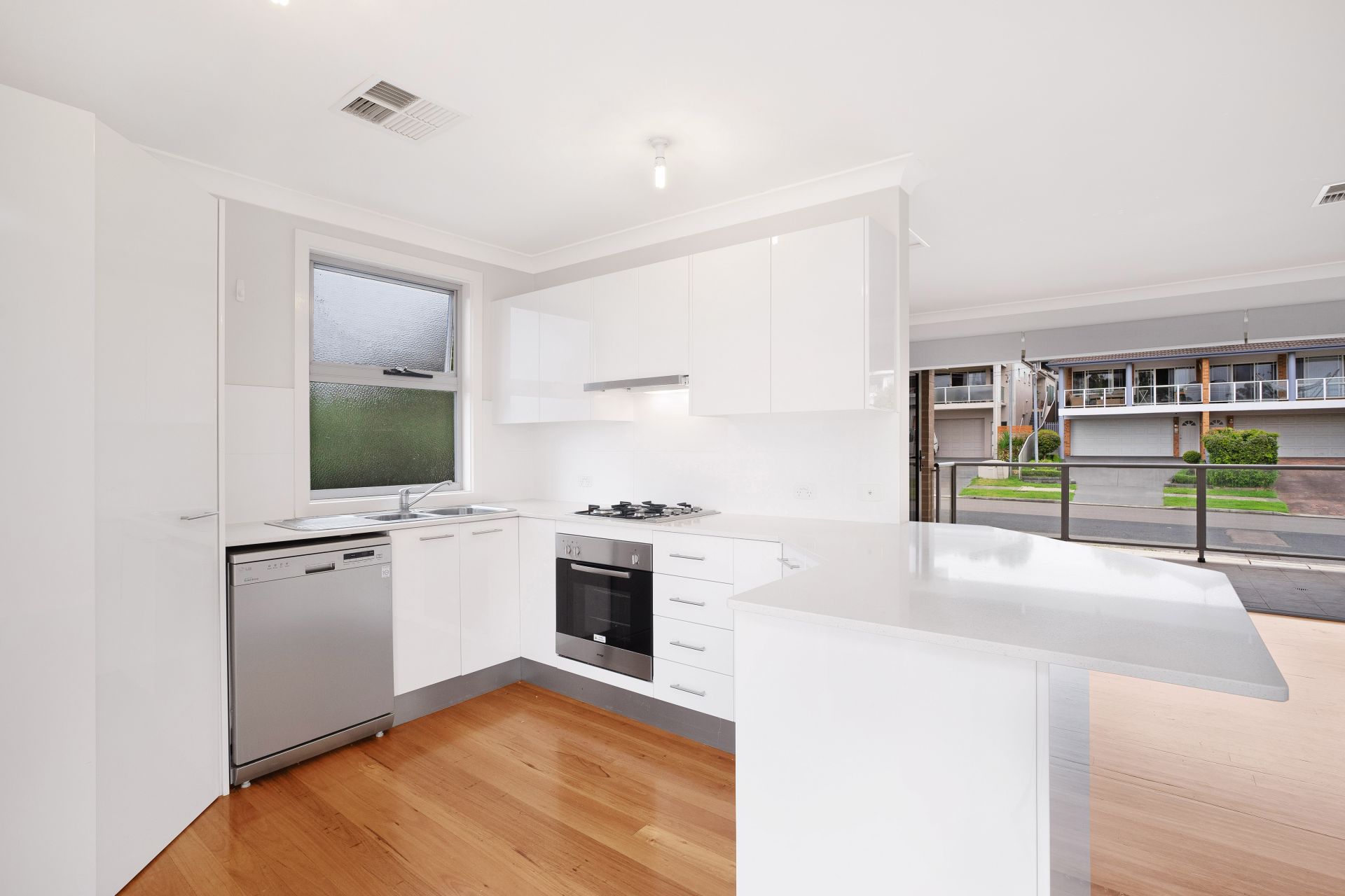 17a Edward Street Merewether NSW, Merewether - Thumbnail 5