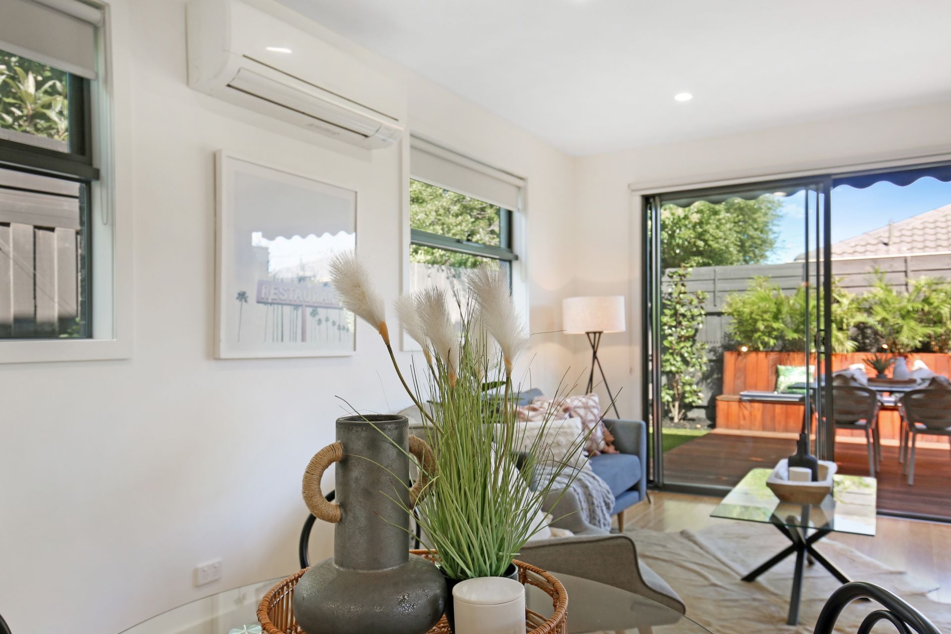 A Touch Of Contemporary Class