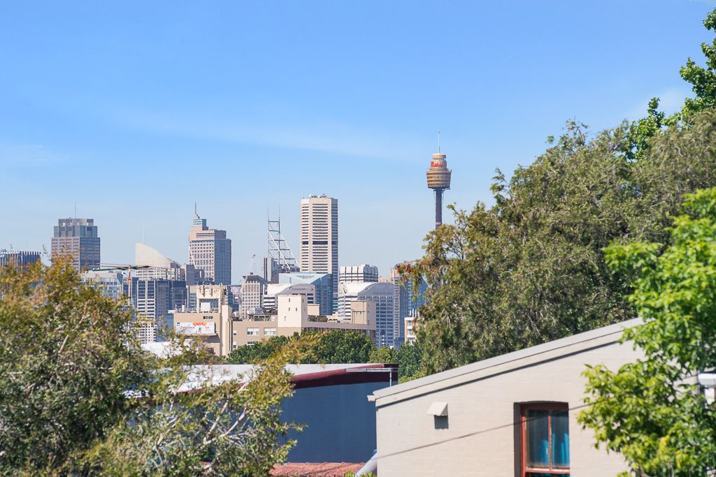 SOLD - A Leafy Sanctuary of Privacy and Style