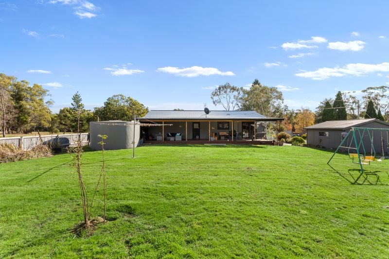 13 Tattersalls Road Beaconsfield, Beaconsfield - Thumbnail 5