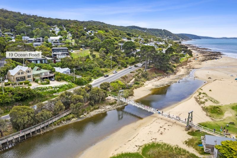 19 Ocean Road, Lorne, VIC, Lorne - Thumbnail 2