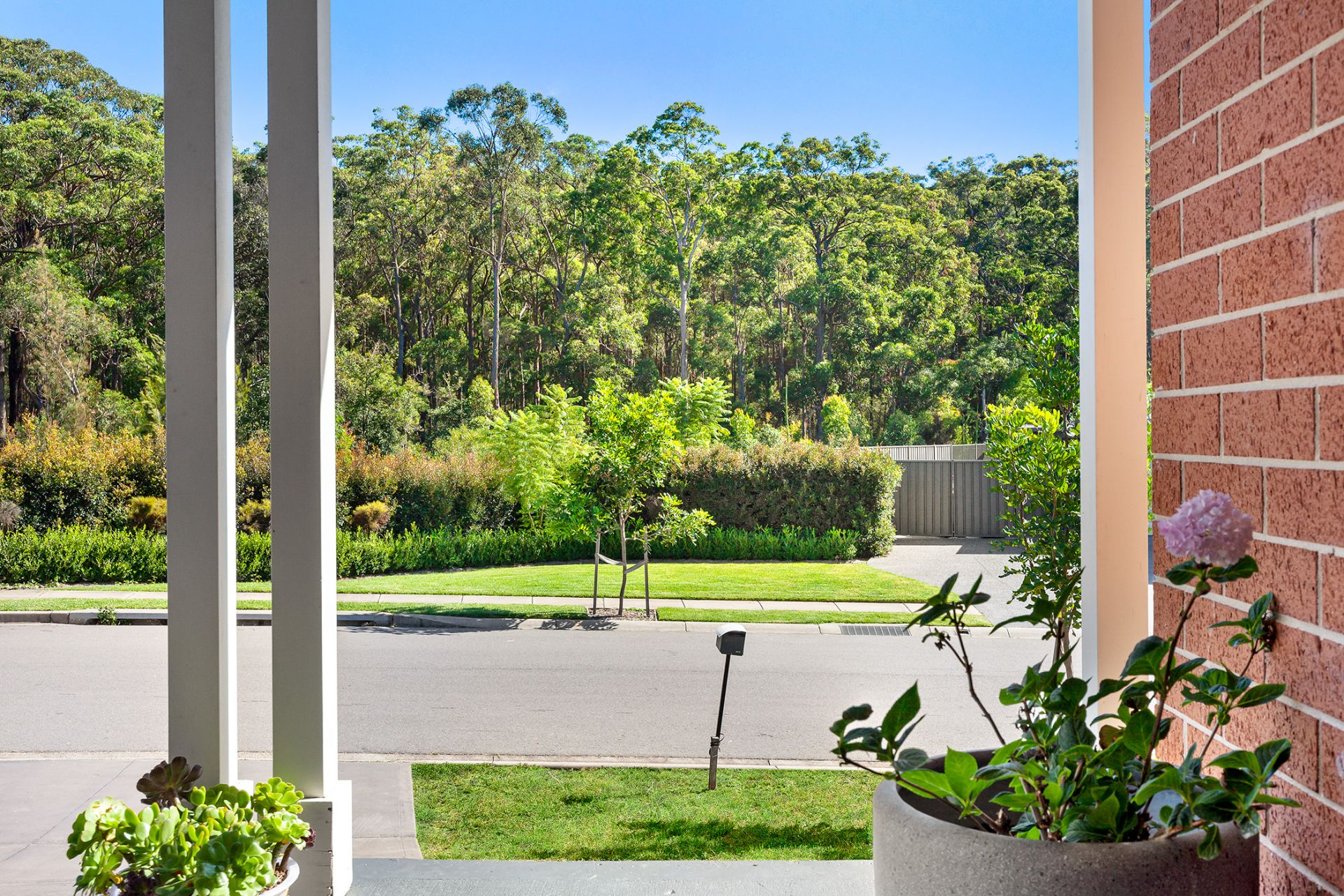 Real Estate For Sale 30 Manlius Drive Cameron Park , NSW