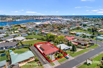 126 Mary Street, East Devonport, East Devonport - Thumbnail 2