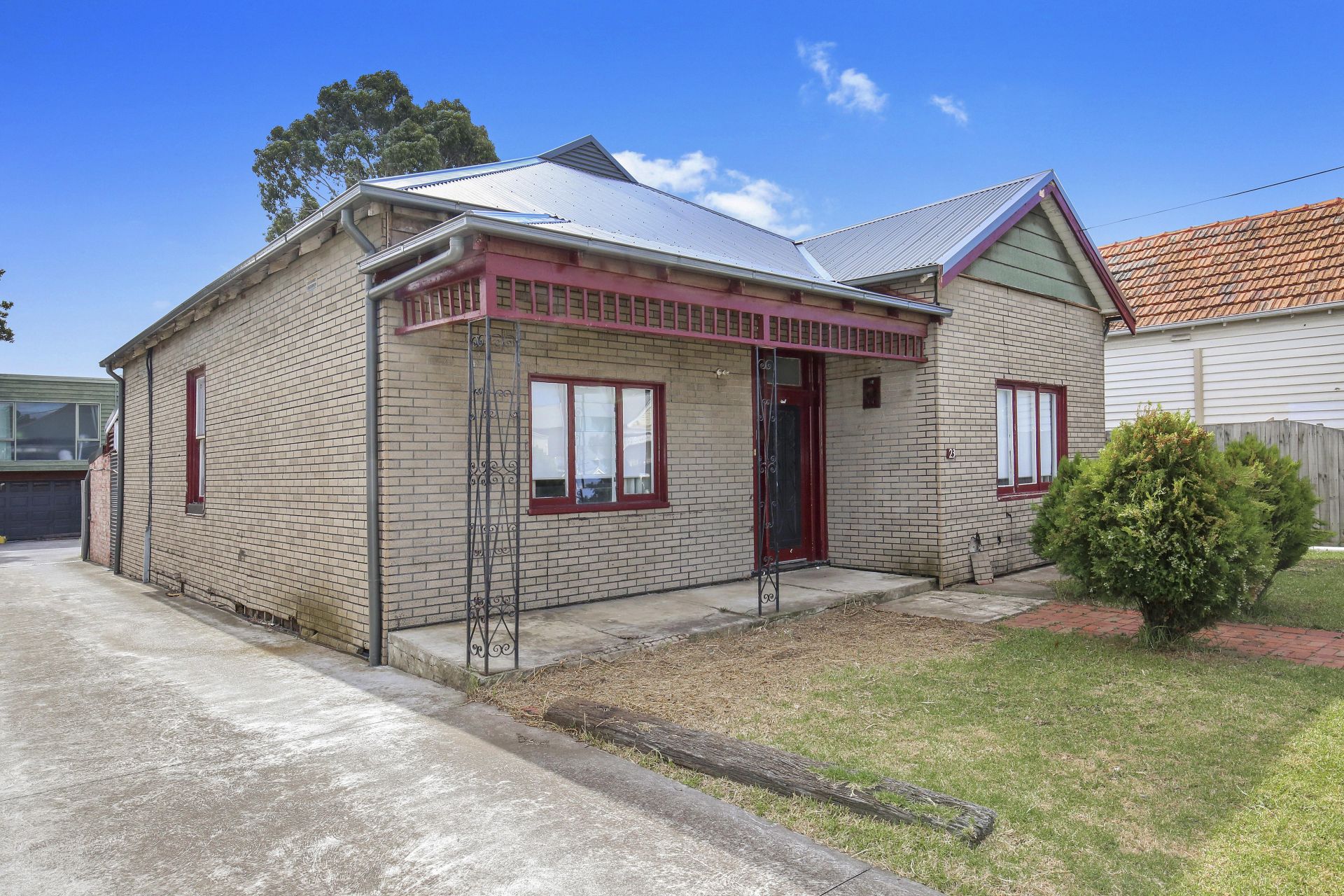 Large home in and exceptional location